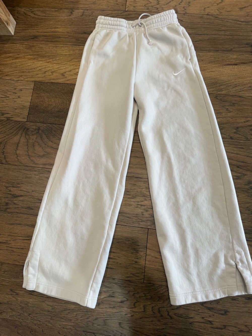 Nike Phoenix High Waisted Wide Leg Fleece Sweatpants - Picture 2 of 7
